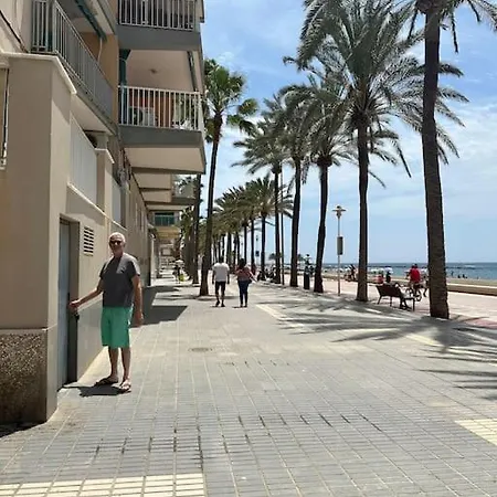 A 20 M De Playa Apartment Almeria